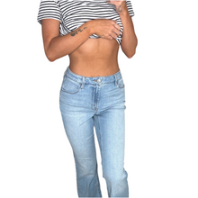 Load image into Gallery viewer, mid rise slight flare light wash jeans
