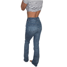 Load image into Gallery viewer, dark light wash ombre high waisted straight leg jeans
